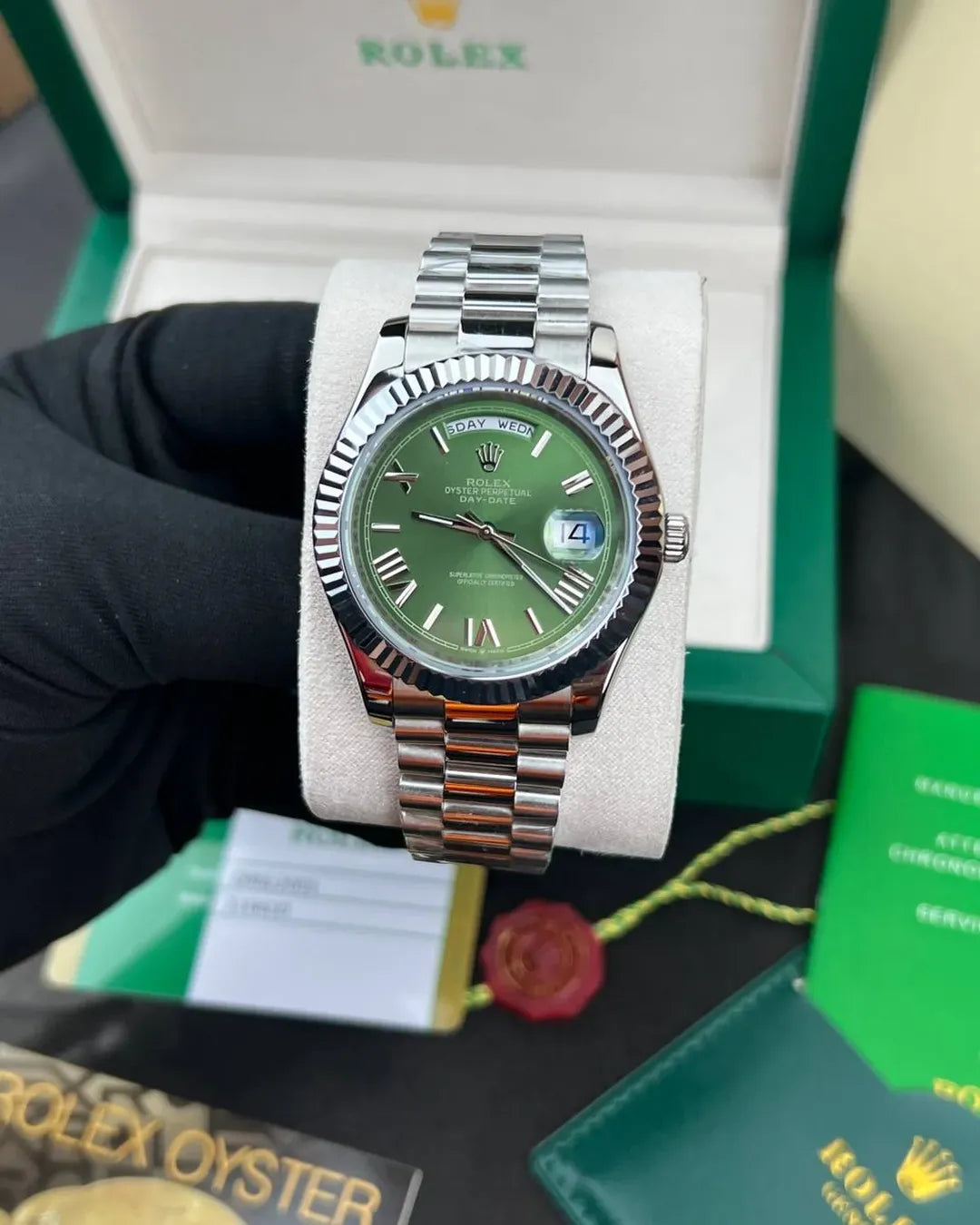 Rolex Yeşil Saat (Orijinal Kutulu)
